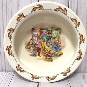 Vintage Royal Doulton  Bunnykins Childrens Kids Bowl Dress Up  Made In England